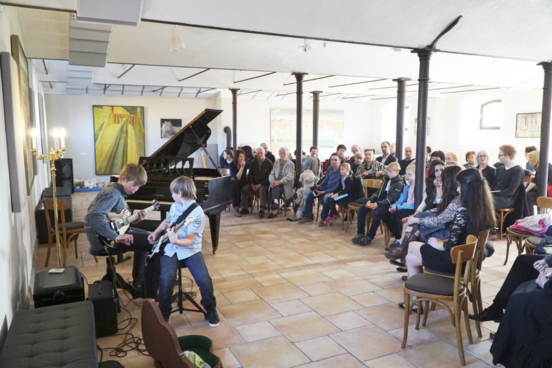 Schülerkonzert des centrum musicums im Saal des Ritterguts Kössern